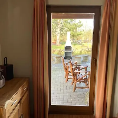 Lena Am Silbersee Feriehus Frielendorf
